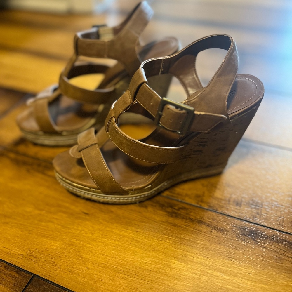 Call It Spring Wedge Heel - Picture 3 of 6